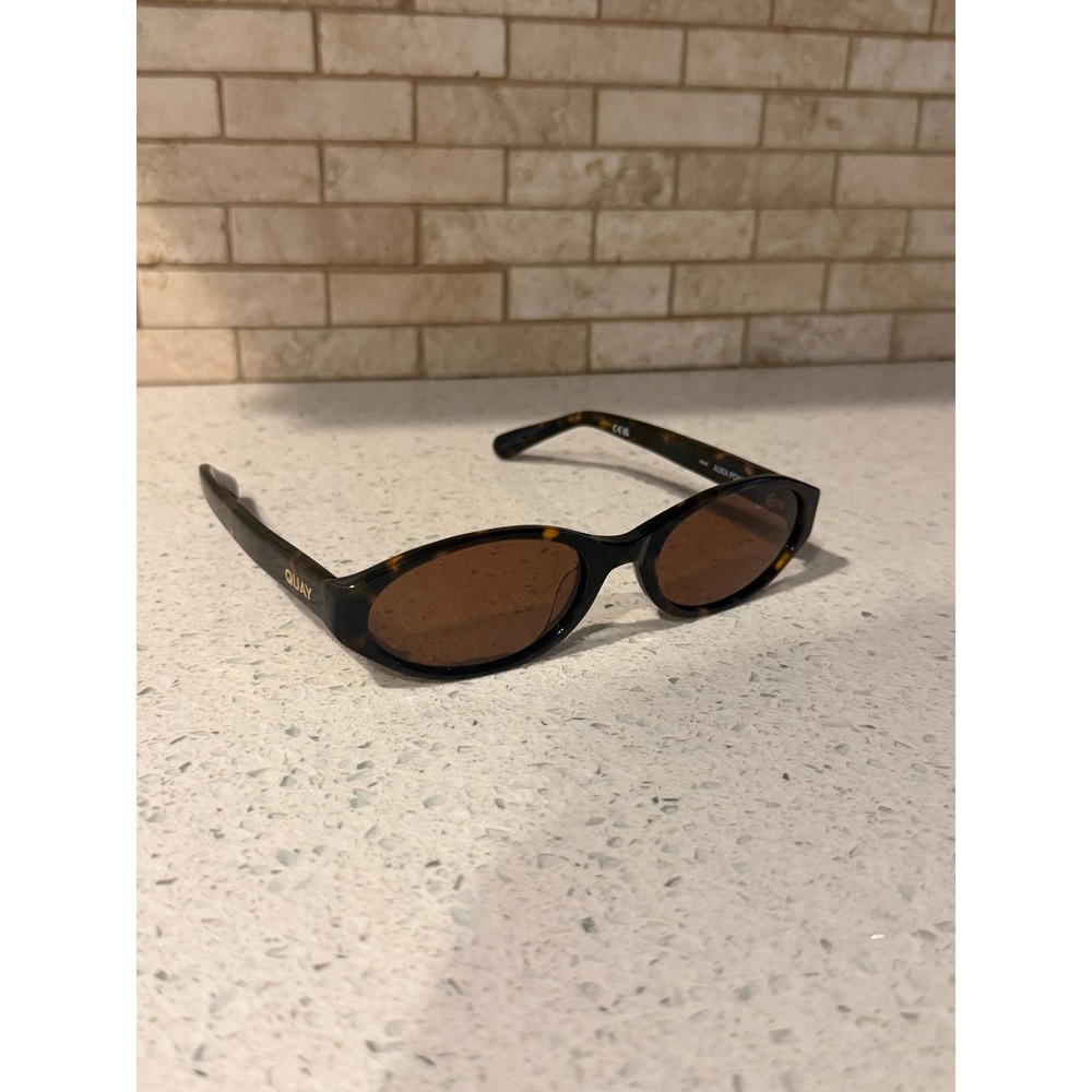 Quay Aura Points Tortoise Brown Sunglasses Authentic New 78630